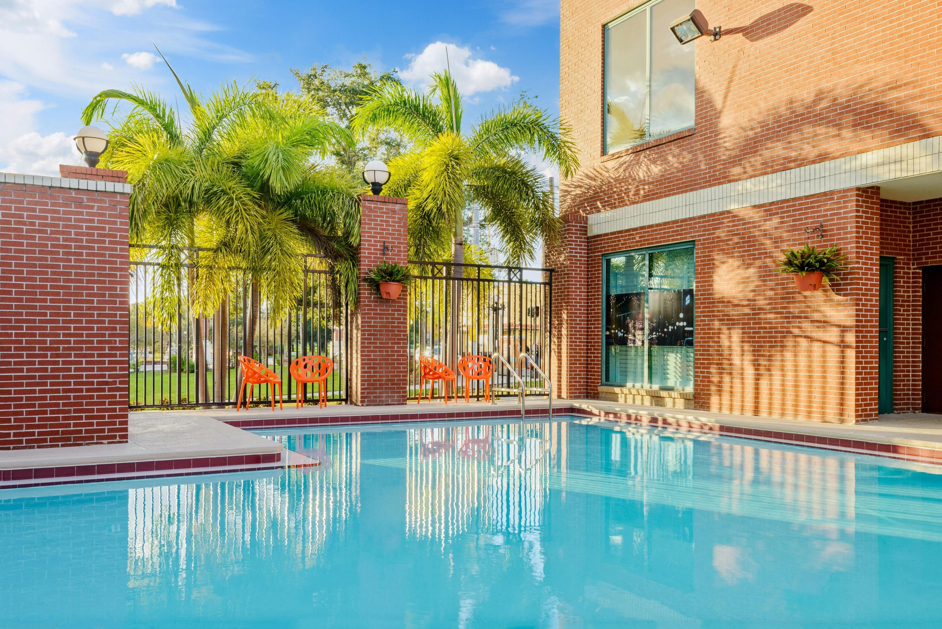 Hampton Inn & Suites Tampa/Ybor City/Downtown - Tampa - Kolam