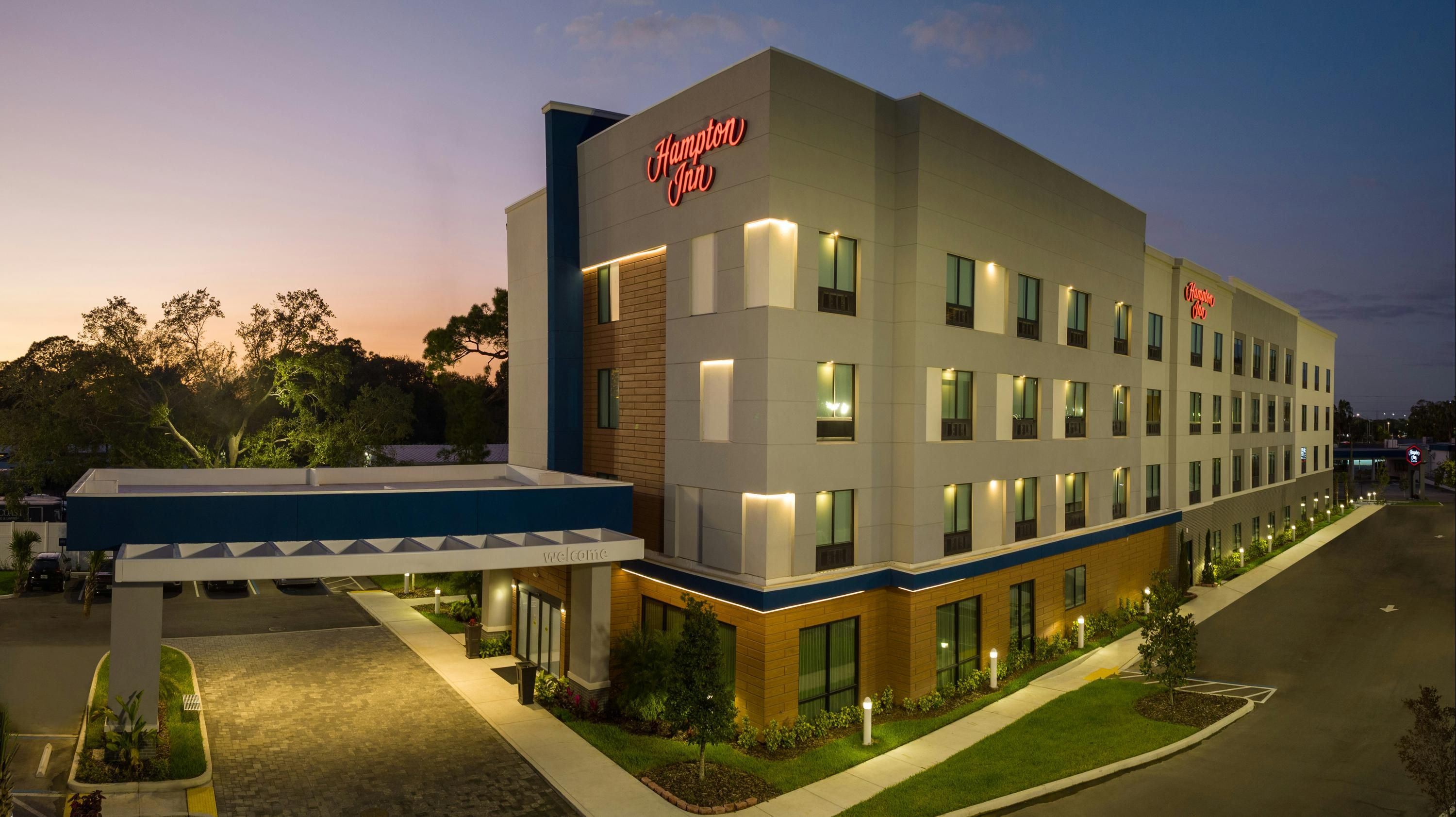 Hampton Inn by Hilton Pinellas Park St. Petersburg - Pinellas Park - Будівля