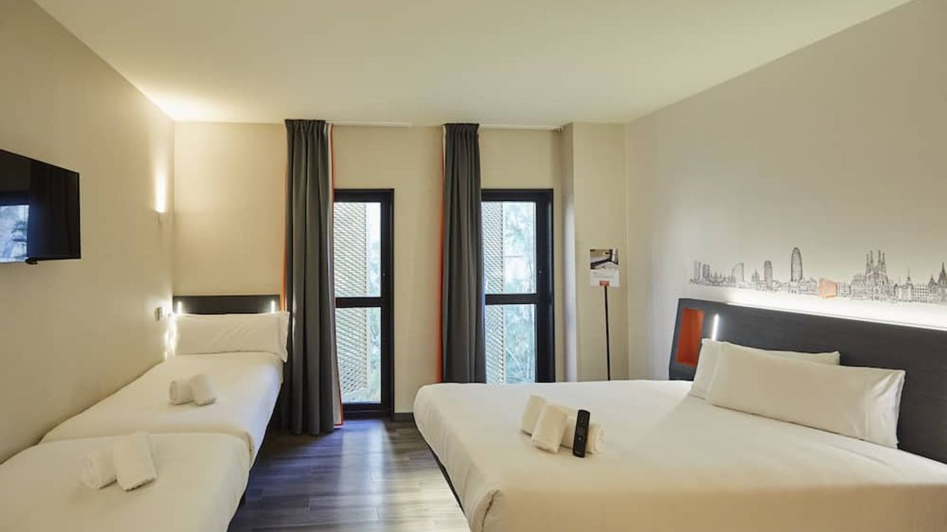Easyhotel Barcelona Fira