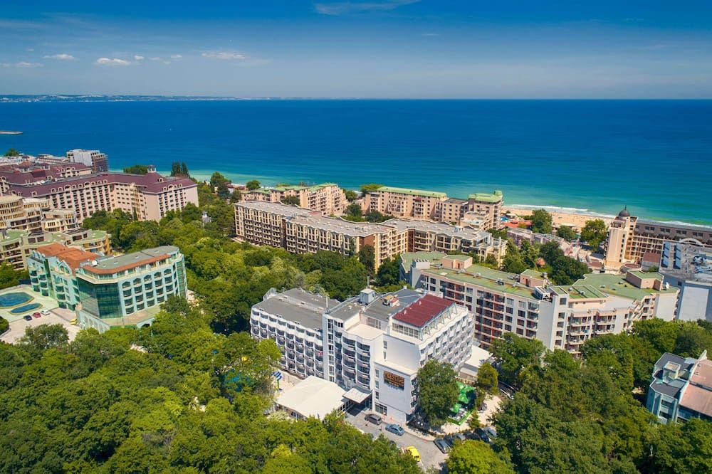 Prestige Deluxe Hotel Aquapark Club - Golden Sands