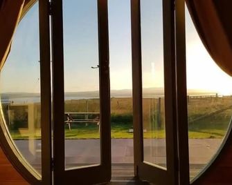 Hebrides Bothy - Steòrnabhagh - Balkon