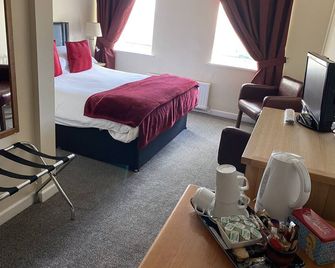 ذا ويتش إن - مالفرن - غرفة نوم