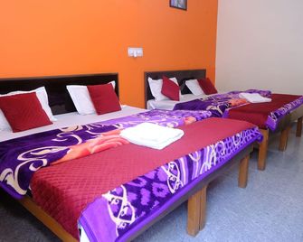 Hotel Him Deep Uttarkashi - Uttarkāshi - Habitación