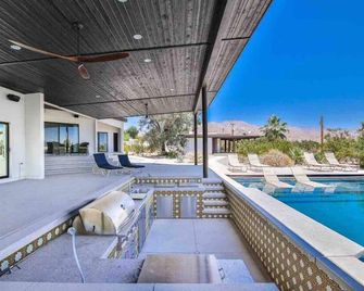 Indio Hills Desert Escape 31800 Pace Ih - Desert Hot Springs - Pool