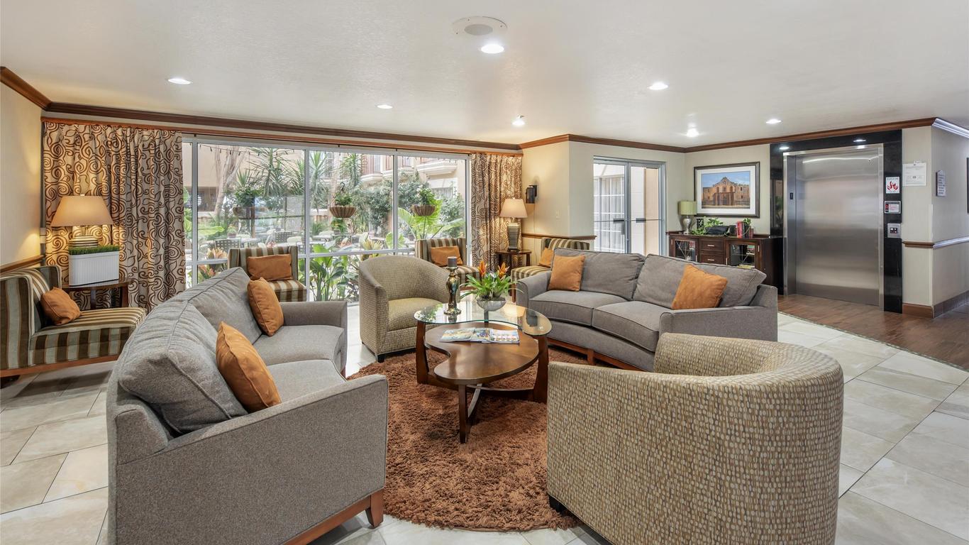 Best Western Plus Atrium Inn