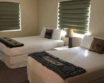 Twin Peaks Lodge And RV Park - Seward