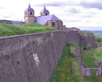 Maison de Village Frontière Belge et Proche Luxembourg - Longuyon