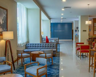 Hampton Inn by Hilton Guadalajara/Expo - Guadalajara - Bar