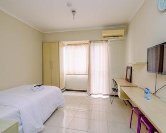 Simply Look Studio Room At Maple Park Su - Yakarta - Habitación