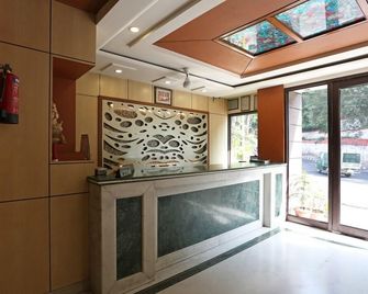 OYO Hotel Vivek - Jammu - Rezeption