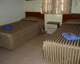 Suria Beach Resort - Pangkor - Bedroom