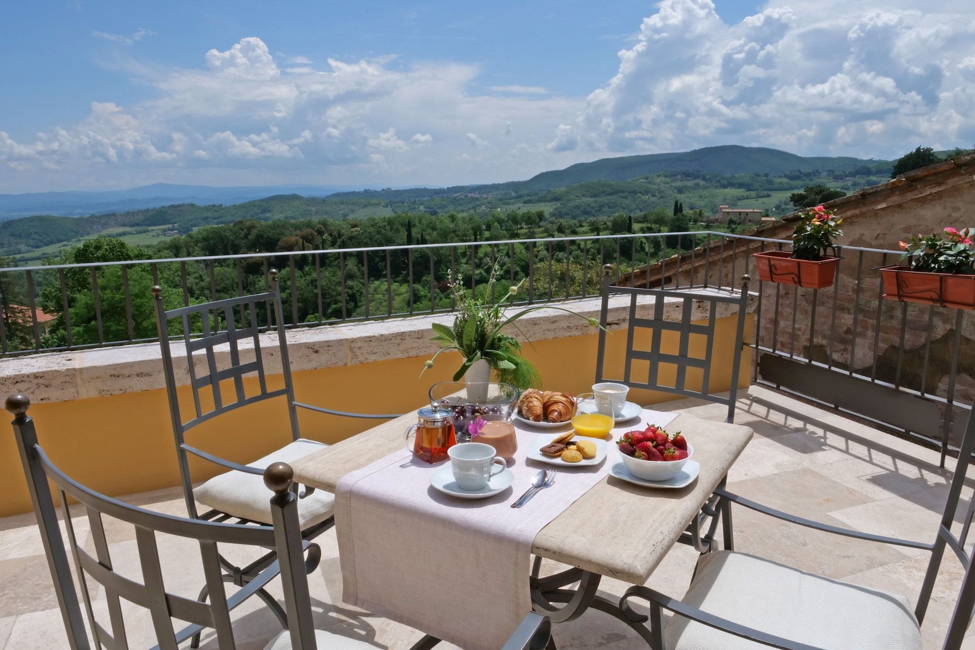 Delcorto Suites - Montepulciano - Balkon
