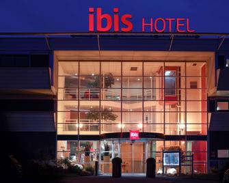 ibis Site du Futuroscope - Chasseneuil-du-Poitou - Building