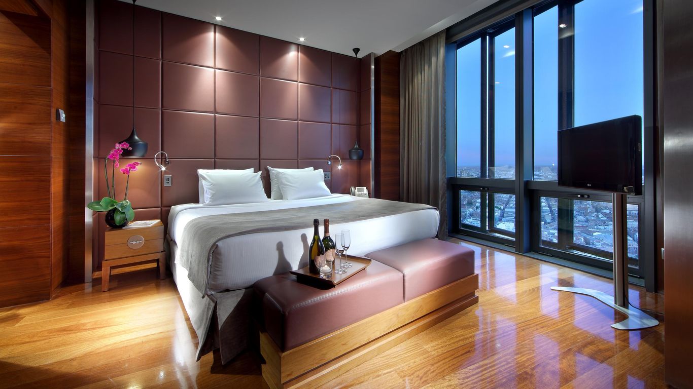 فندق يوروستارز مدريد تاور