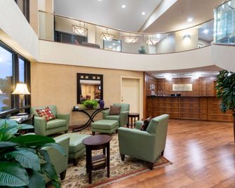 Baymont by Wyndham Knoxville/Cedar Bluff - Knoxville - Hall d’entrée