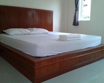 Thorfan Resort - Khon Kaen - Bedroom