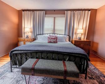 Main Street Stay - Lindsborg - Habitación