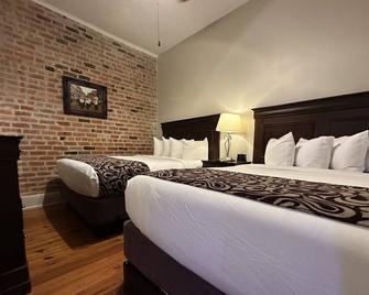 Inn on St. Peter - New Orleans - Bedroom