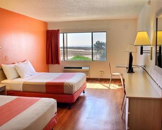 Motel 6 San Simeon, Ca - Hearst Castle Area - San Simeon - Bedroom