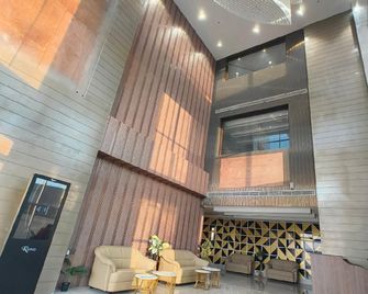 Hotel Krb Greens - Bahādurgarh - Lobby