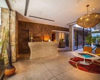 Mine Hotel - Buenos Aires - Vastaanotto