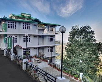 Hotel Ekant - Chail - Building