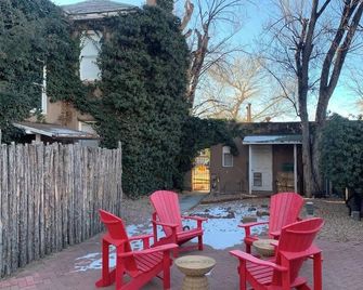 Washington Plaza Hotel - Avery Suite, Free Parking - Santa Fe - Patio
