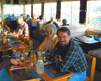 Capitol Reef Inn & Cafe - Torrey - Restaurant