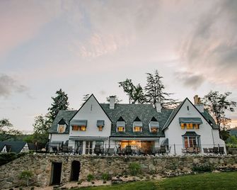 هامينجبيرد إيستايت واين آند سويتس - سنترال بوينت - مبنى