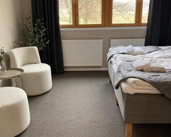 Morlanda B&B - Ellös - Habitación