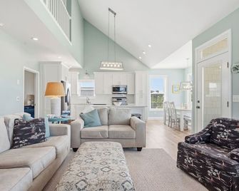 Dockside Dreams by Oak Island Accommodations - Oak Island - Sala de estar