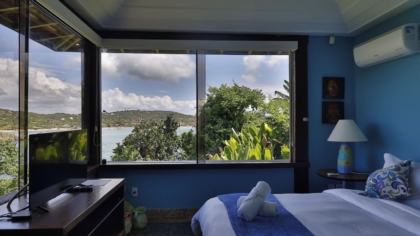 Cliffside Luxury Inn