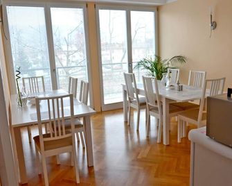 Guesthouse Soul - Ljubljana - Dining room