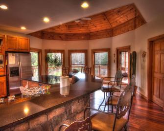 Come Experience A Little Piece Of Heaven! - Dawsonville - Dining room