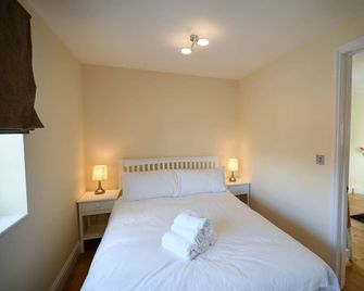 Fennec Apartments - Cambridge - Dormitor