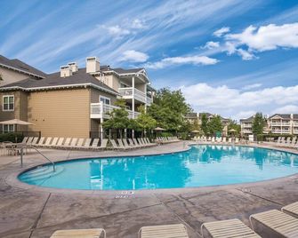 Gorgeous Resort in California Wine Country, Windsor! - Windsor - Pool