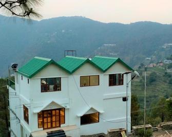 Hotel Emerald Valley - Chail - Budova