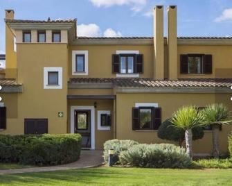 Week at the Marriott Son Antem from August 9 to 16 - Llucmajor - Building