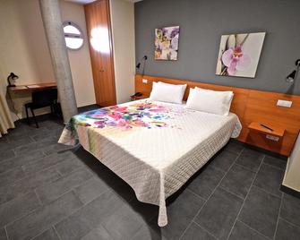 Hotel Puerto Canteras - Las Palmas de Gran Canaria - Bedroom