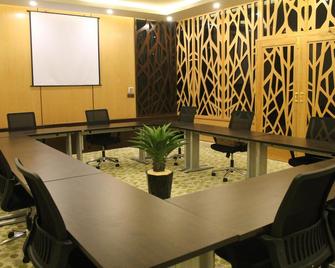 Almuhaidb Residence Al Jubail - Al Jubail - Meetingruimte