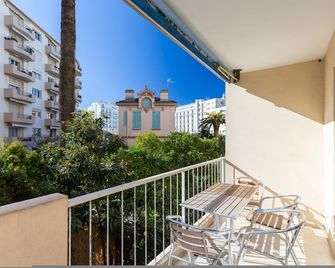 Spacious Studio Apartment Near The Beach - 2313 - Cannes - Balcony
