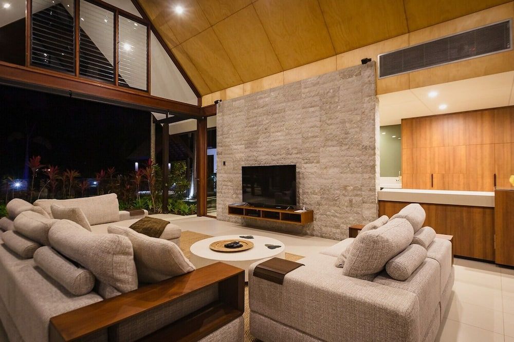 نيرامايا فيلاس آند سبا