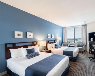 Ocean Promenade Hotel - White Rock
