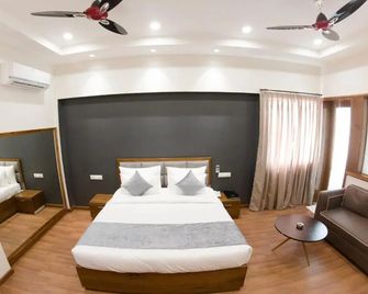 Hotel Vishal Imperial - Rohtak