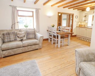 The Barn Cottage - Hexham - Living room