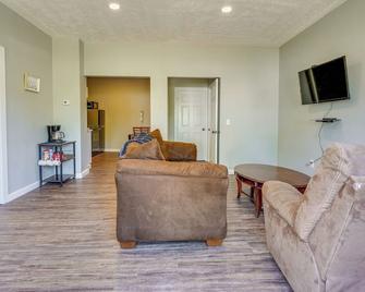 Zanesville Vacation Rental Near Downtown - Zanesville - Obývací pokoj