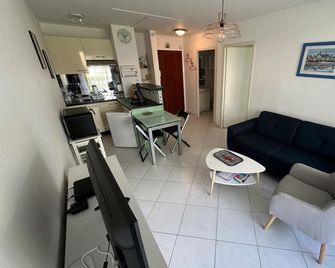 Cosy love cocoon close to the sea - La Baule-Escoublac - Huiskamer