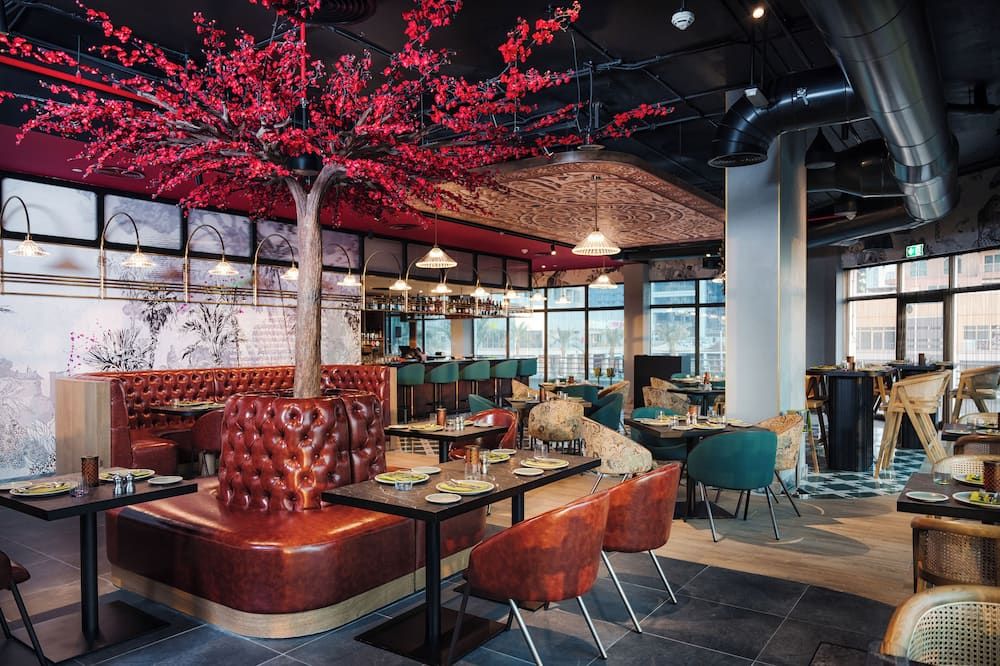 Mövenpick Hotel Jumeirah Lakes Towers