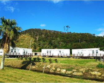 Amami Hoshizora Village Yadorihama - Setouchi - Building