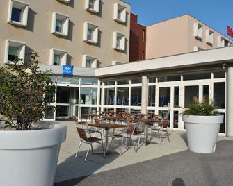 ibis budget Loriol Le Pouzin - Le Pouzin - Patio